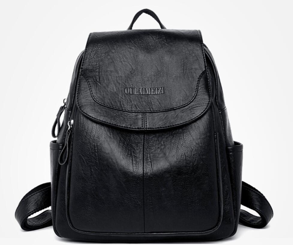 Oulaimeizi backpack in black color-SAB118